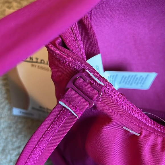 Contour coco reef agate ruffled  bandeau swim suit one piece bra size fuschia - Picture 10 of 10